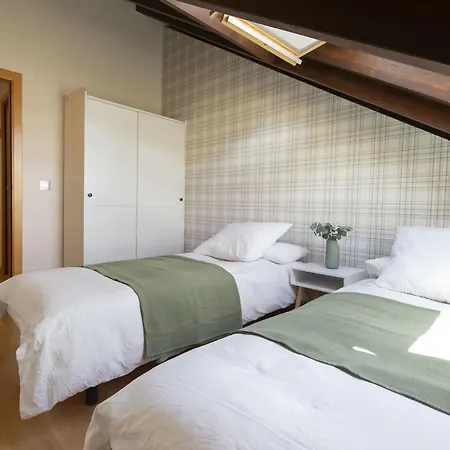 La Buhardilla De Menta By Bevalle * Escarrilla