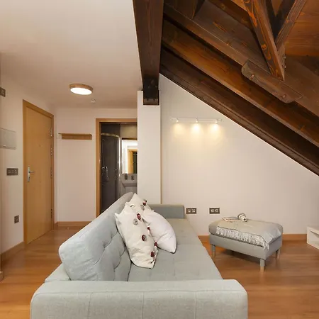 La Buhardilla De Menta By Bevalle Lägenhet Escarrilla