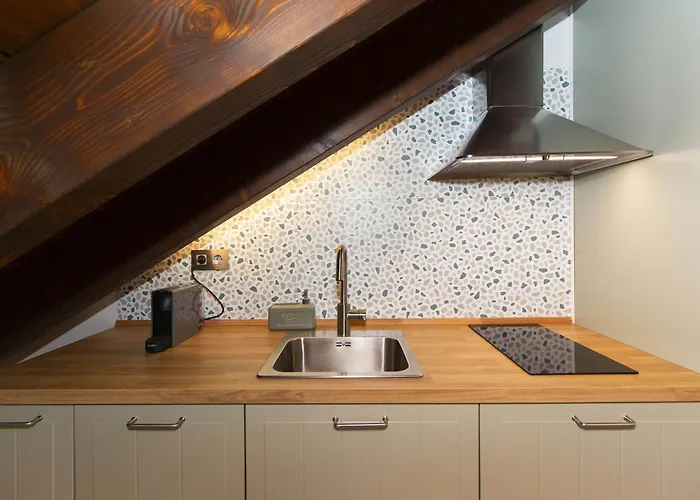 La Buhardilla De Menta By Bevalle Escarrilla